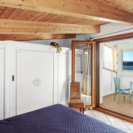 Attico La Bomboniera 아파트 올비아